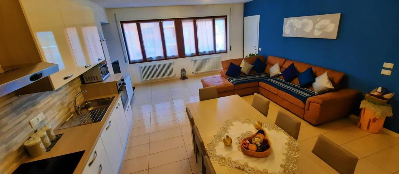 Lucini Ai Portici Apartment Tirano Exterior photo