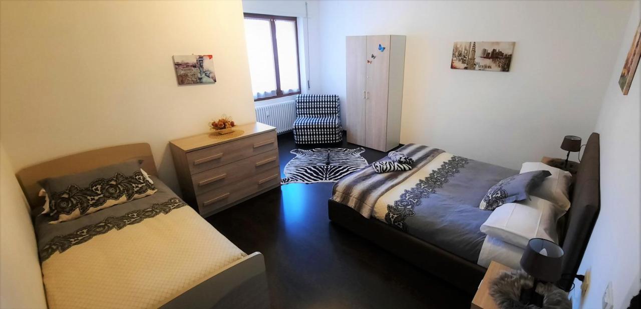 Lucini Ai Portici Apartment Tirano Exterior photo